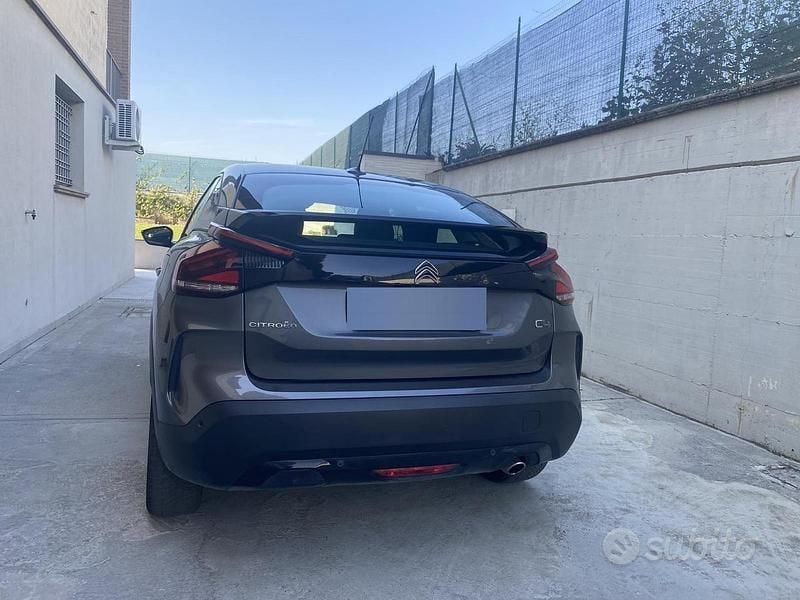 Usado Citroën C4 110 CV (80 kW) 2021 Gris Berlina