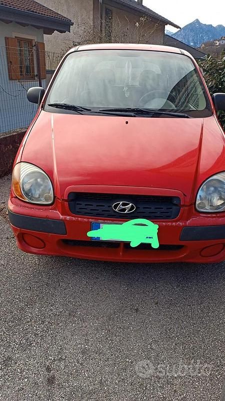 Usata Hyundai Atos Prime 64 CV (47 kW) 2003 Rosso Utilitaria