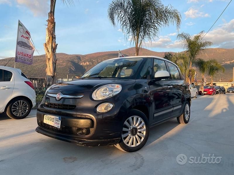 Nero Usata 2015 Fiat 500L Monovolume | 4500 € (Super prezzo) - Immagine 1/4