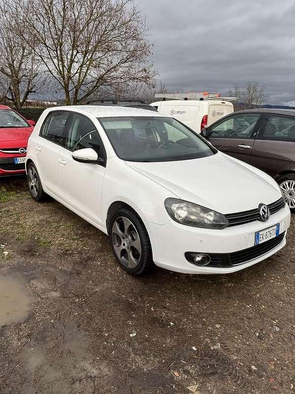 Usata VW Golf VI Highline 105 CV (77 kW) 2011 Bianco Utilitaria