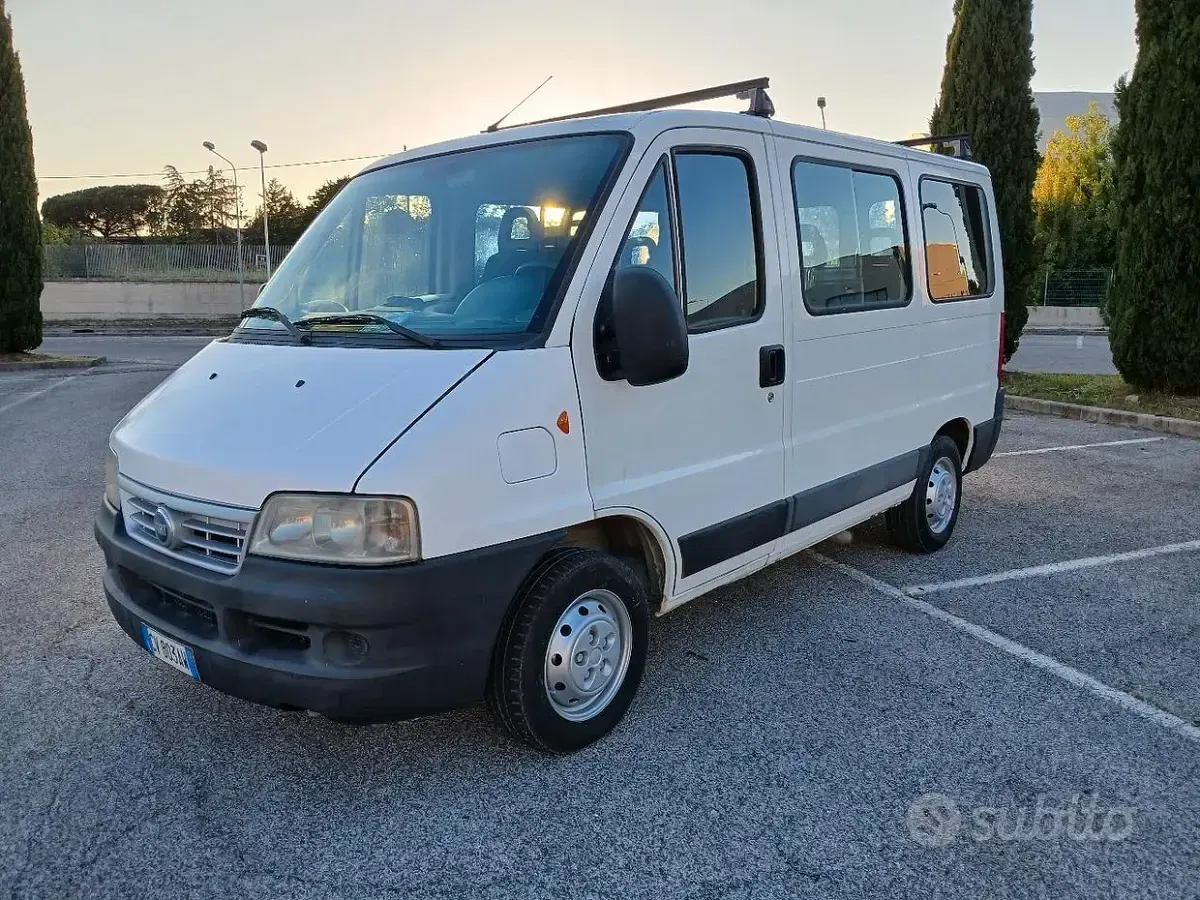Usata Fiat Ducato 84 CV (61 kW) 2005 Bianco Furgone