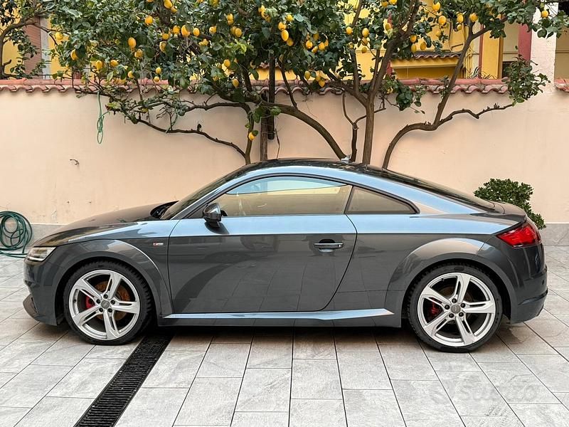 Usata Audi TT S-Line 184 CV (135 kW) 2015 Grigio Coupé