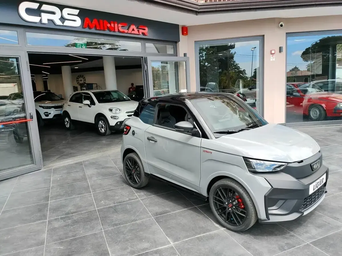 Nuova Ligier JS50 2026 Bianco Utilitaria
