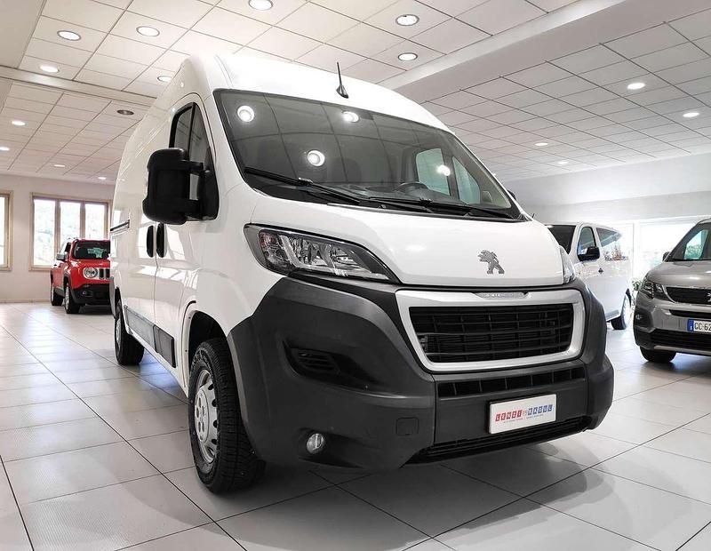 Usata Peugeot Boxer S 140 CV (102 kW) 2021 Bianco Furgone