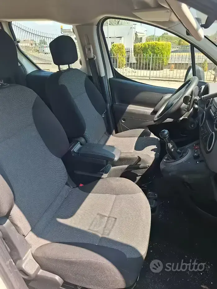 Usata Peugeot Partner Tepee Access 75 CV (55 kW) 2017 Bianco Monovolume