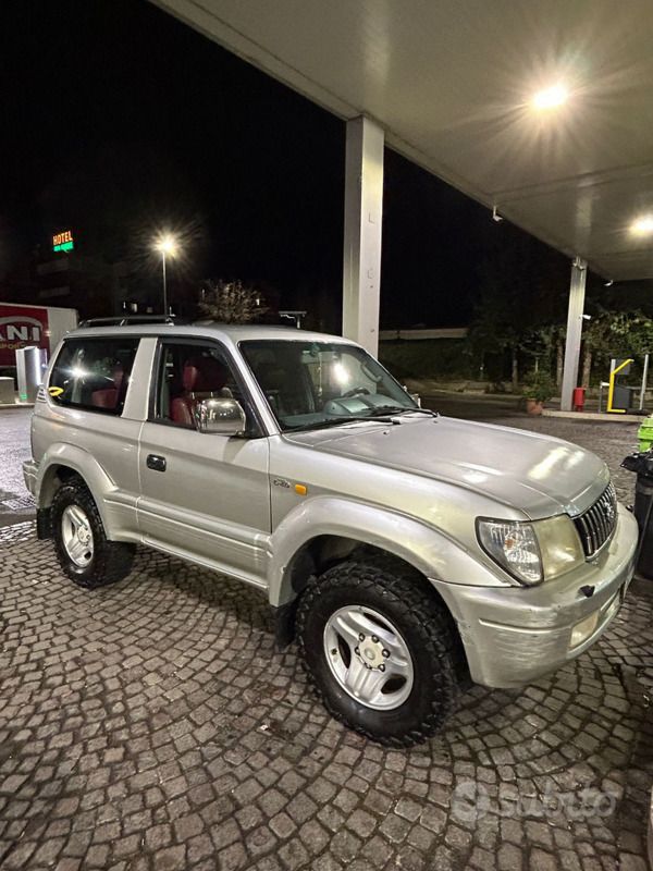 Usata 2002 Toyota Land Cruiser SUV | 10.000 € (Super prezzo) - Immagine 1/4