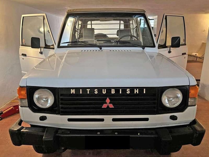 Usata Mitsubishi Pajero 84 CV (61 kW) 1985 Bianco SUV