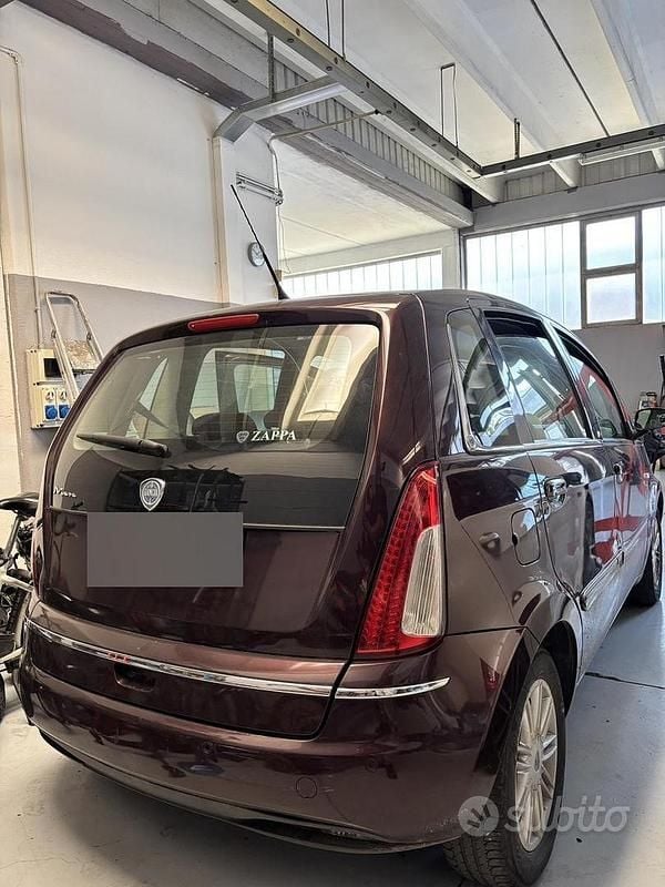 Usata Lancia Musa 95 CV (69 kW) 2008 Monovolume