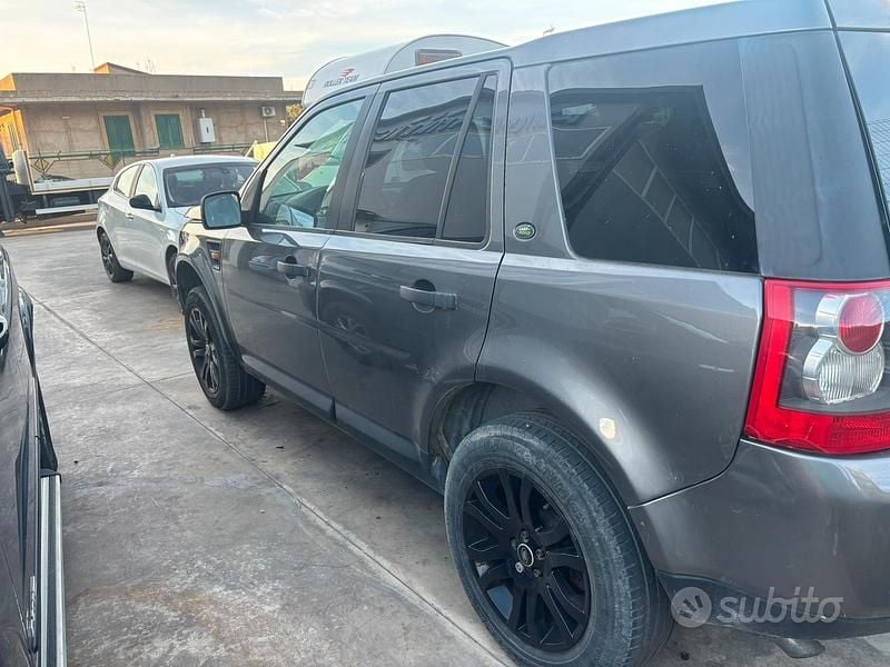 Usata Land Rover Freelander 2 SE 160 CV (117 kW) 2008 Grigio SUV