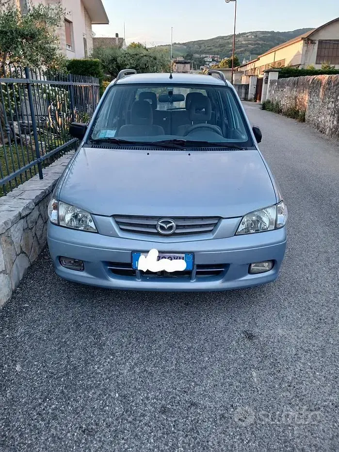 Usata Mazda Demio 75 CV (55 kW) 2003 Utilitaria