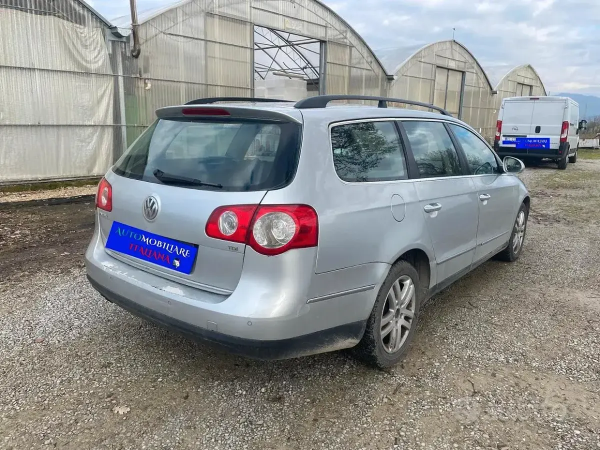 Usata VW Passat Trendline 105 CV (77 kW) 2006 Grigio Station wagon