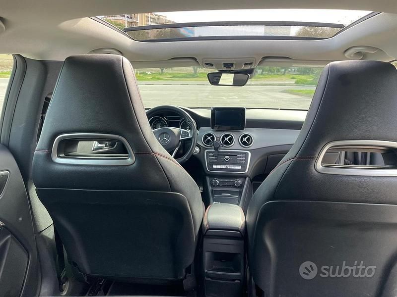 Usata Mercedes CLA200 Premium 136 CV (100 kW) 2017 Grigio Station wagon