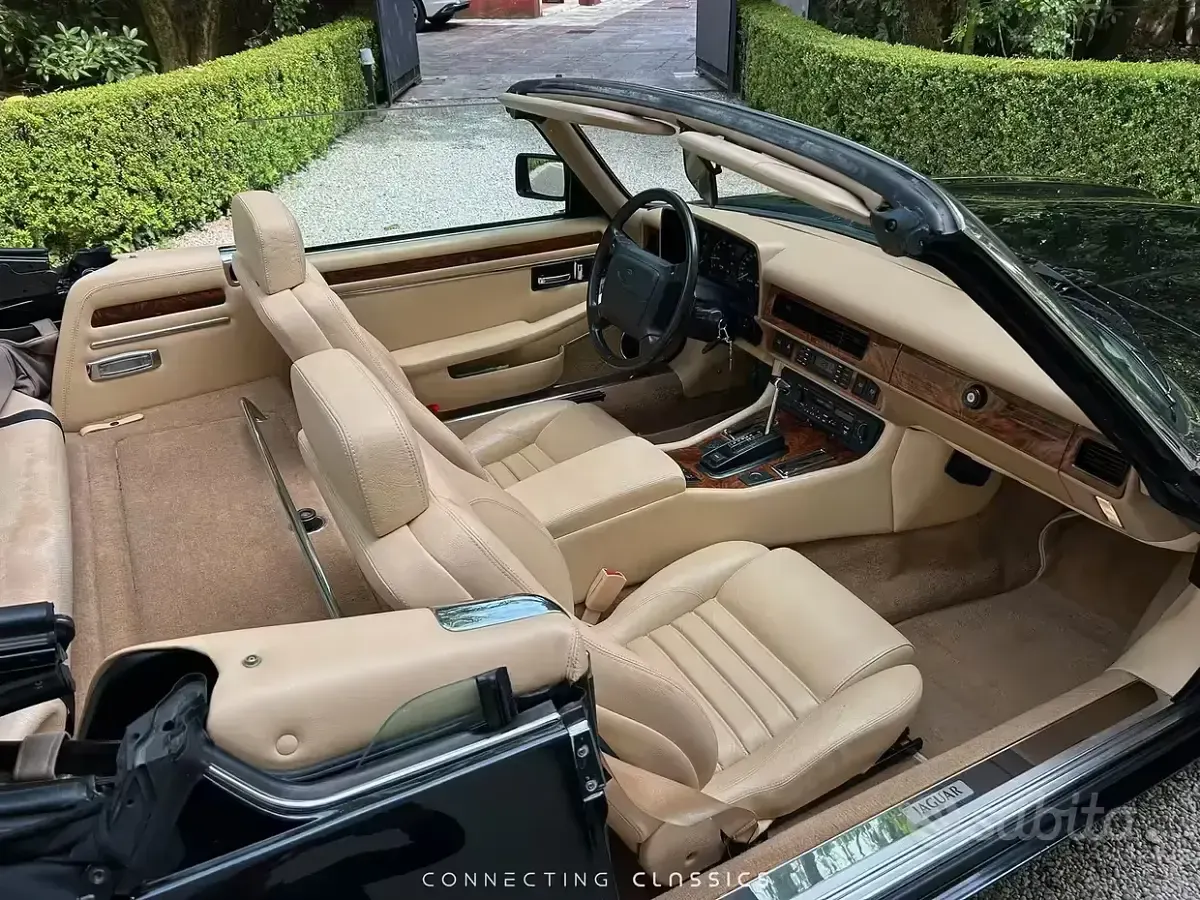 Usata Jaguar XJS 222 CV (163 kW) 1993 Nero Cabrio