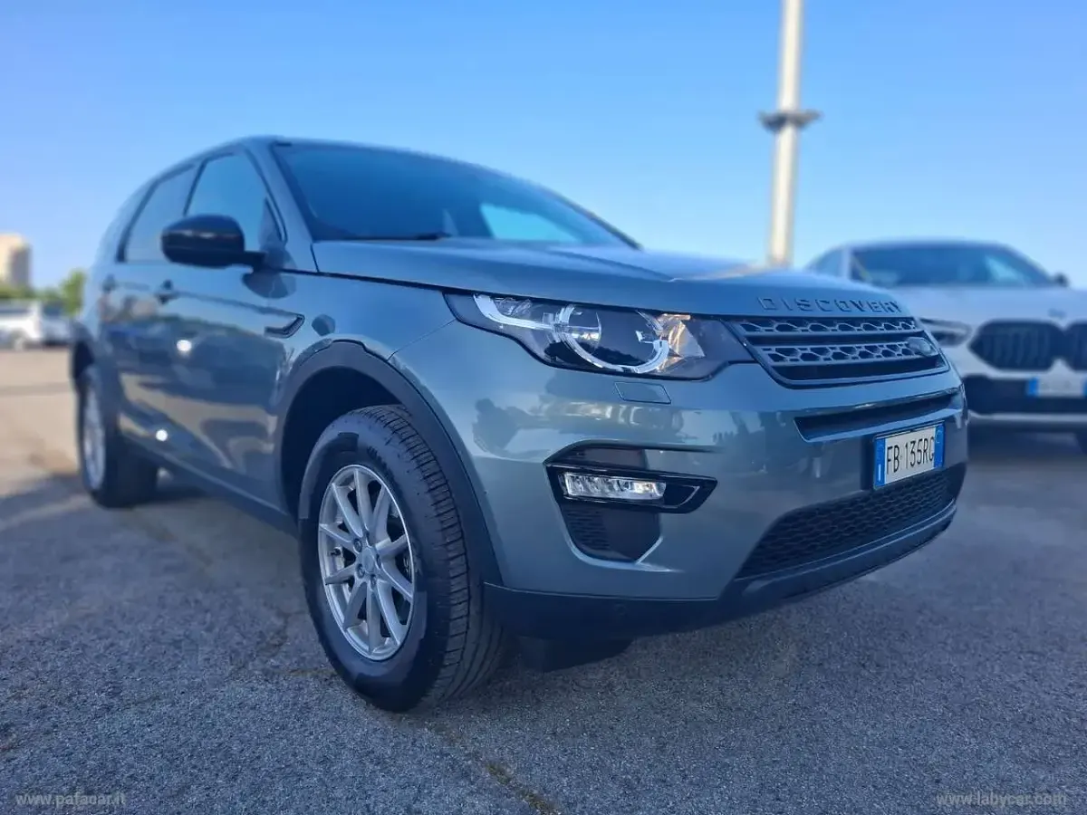 Usata Land Rover Discovery Sport Pure 150 CV (110 kW) 2016 Grigio SUV