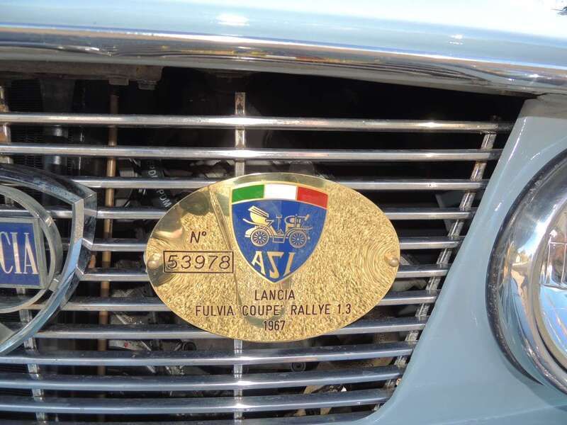 Begagnad Lancia Fulvia 87 HK (63 kW) 1967 Grå Sportkupé