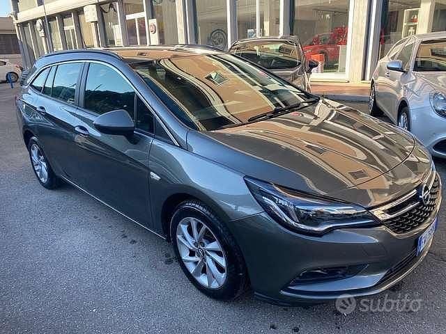 Usata Opel Astra 110 CV (80 kW) 2019 Grigio Station wagon