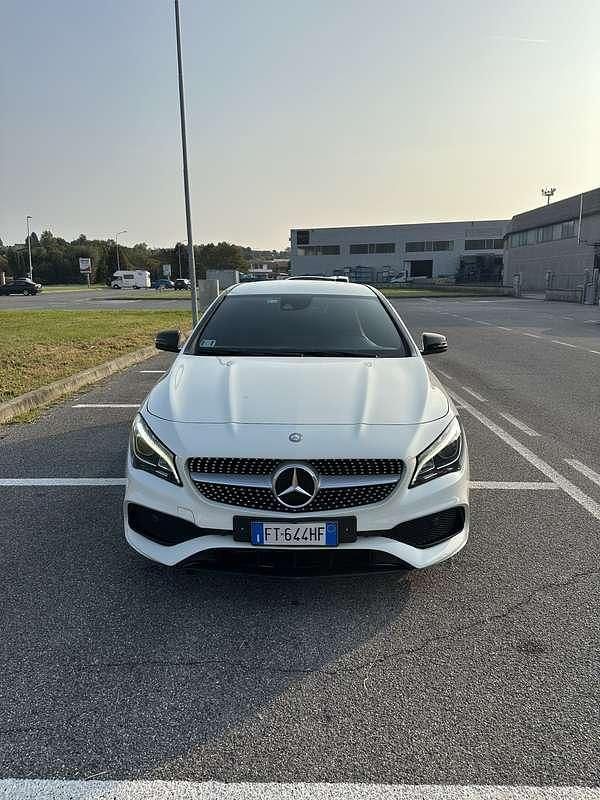 Usata Mercedes CLA180 Shooting Brake Night 109 CV (80 kW) 2016 Station wagon
