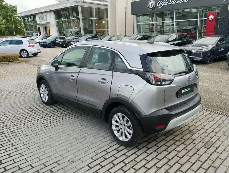 Usata Opel Crossland Elegance 110 CV (80 kW) 2021 Grigio SUV