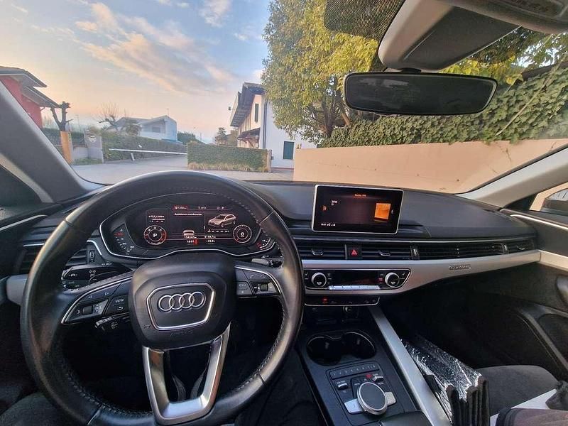 Usata Audi A4 Allroad Business 163 CV (119 kW) 2018 Marrone Station wagon