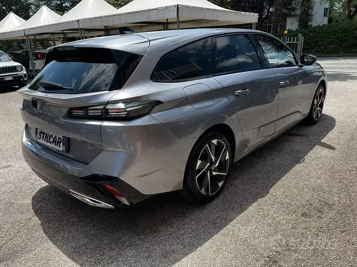 Usata Peugeot 308 Allure 131 CV (96 kW) 2022 Grigio Station wagon