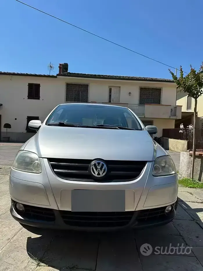 Usata VW Fox 75 CV (55 kW) 2007 Grigio Utilitaria
