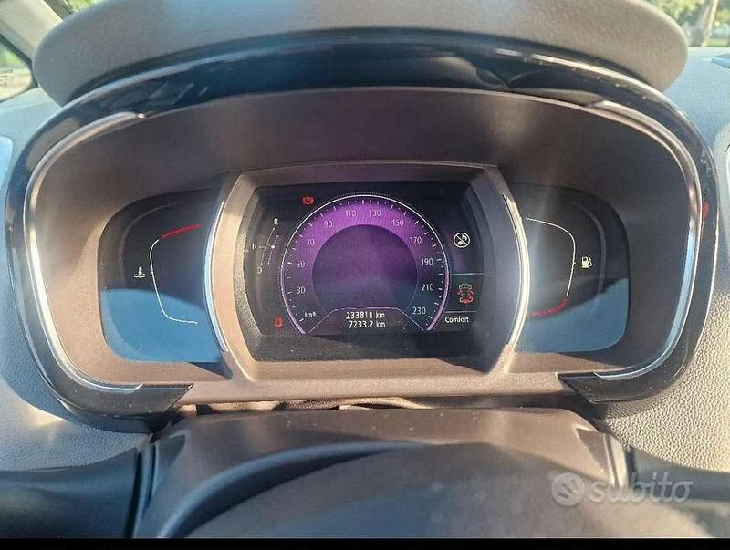 Usata Renault Espace Intens 160 CV (117 kW) 2017 Nero Monovolume