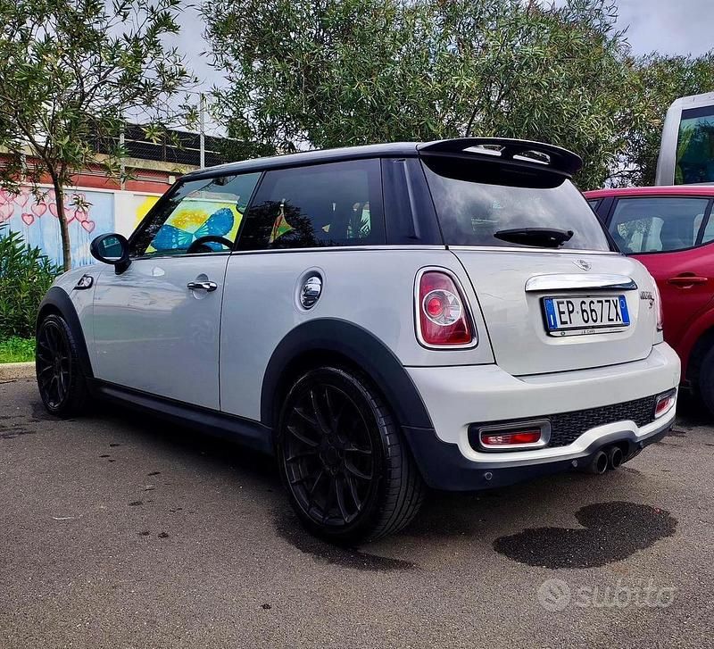 Usata Mini Cooper SD 143 CV (105 kW) 2013 Grigio Utilitaria