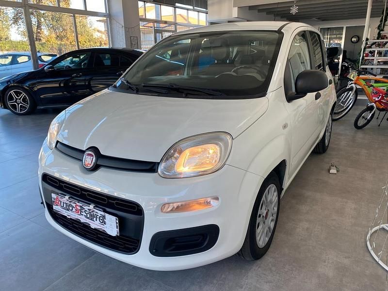 Usata Fiat Panda Lounge 95 CV (69 kW) 2016 Bianco Berlina