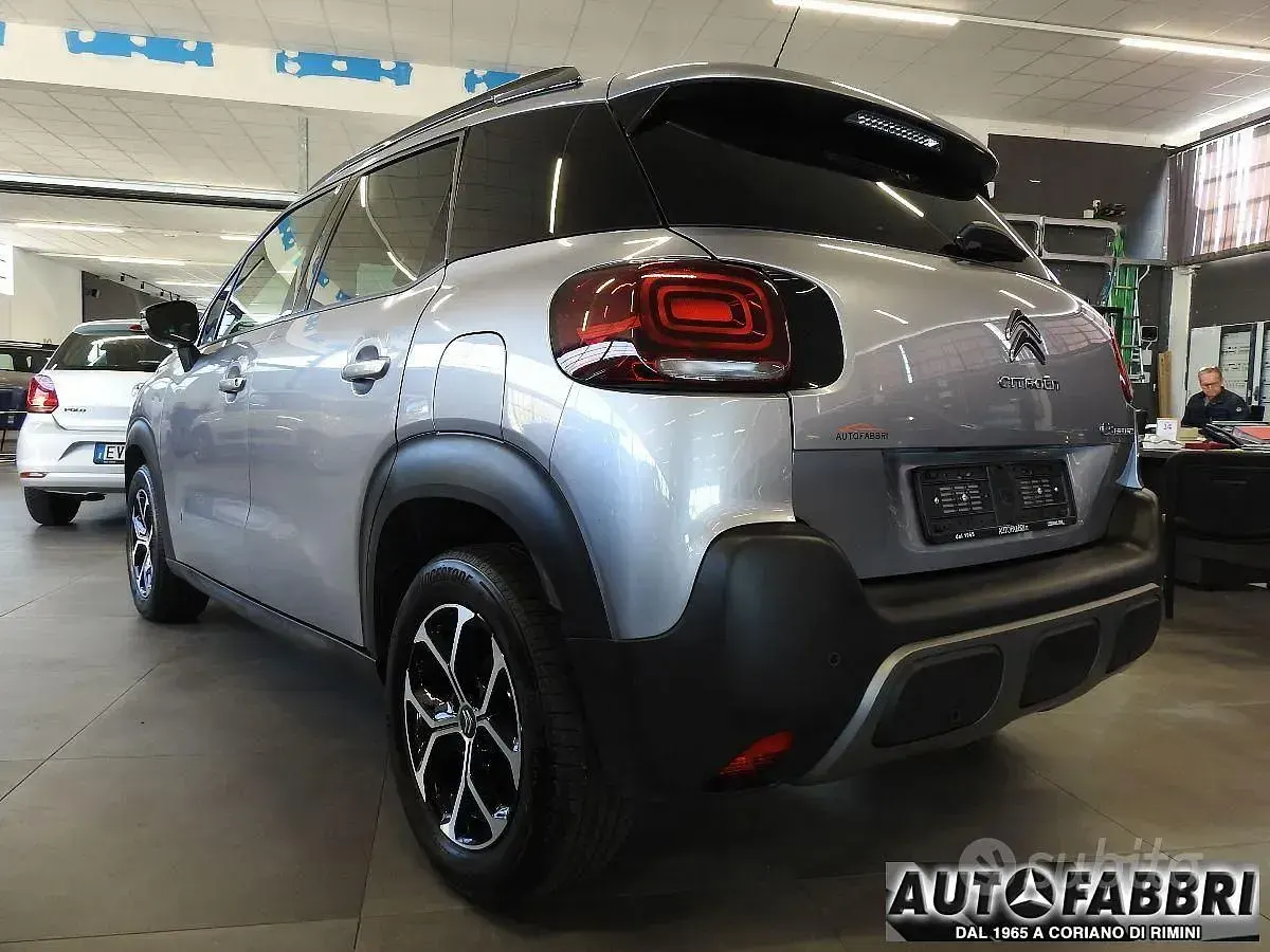 Begagnad Citroën C3 Aircross Origins 109 HK (80 kW) 2023 Vit SUV
