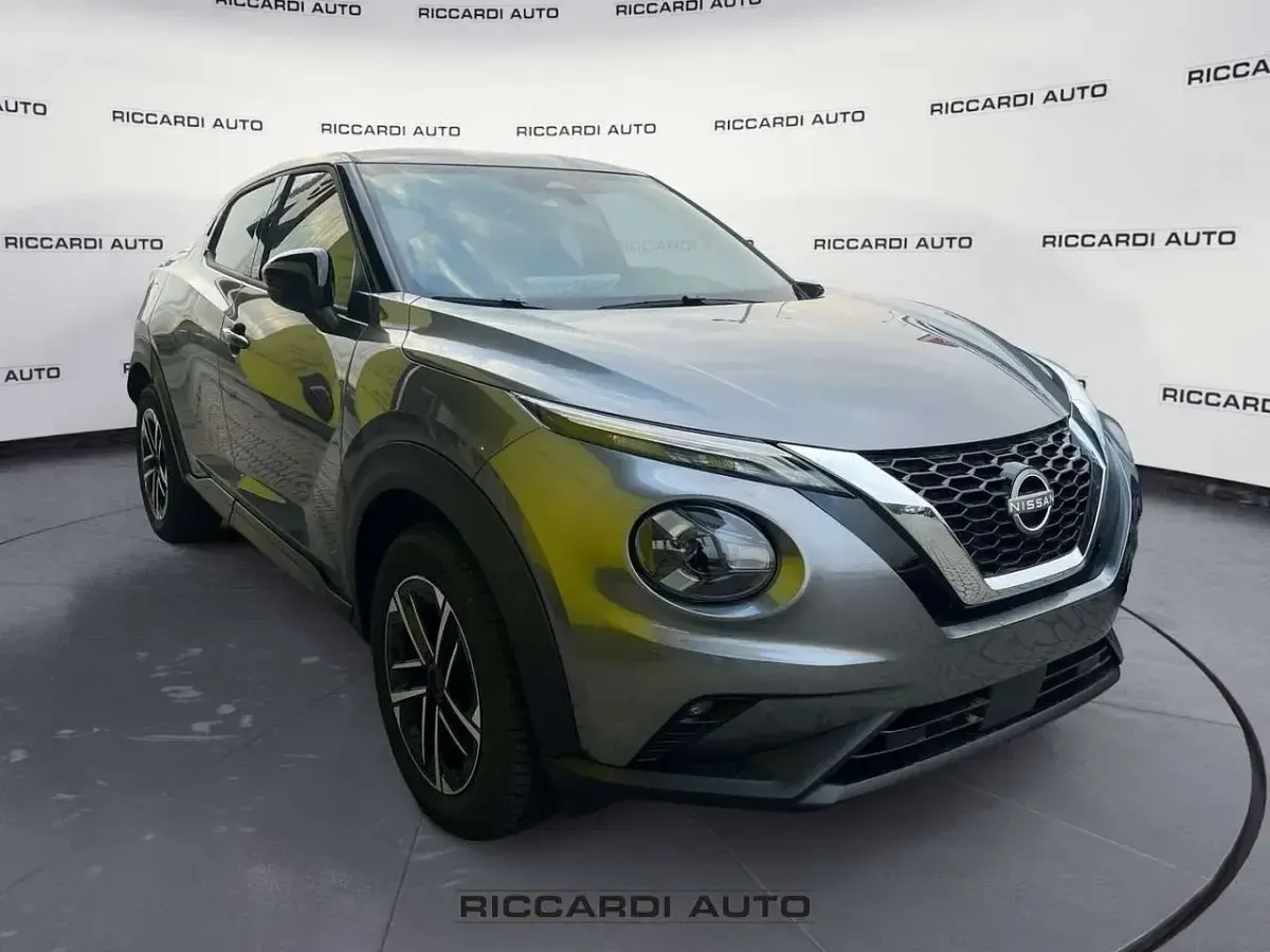 Nuova Nissan Juke N-Connecta 143 CV (105 kW) 2026 Grigio SUV