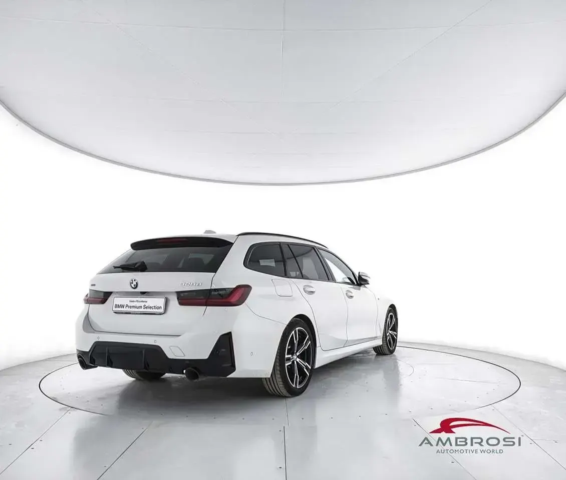 Occasion BMW 320 M Sport 190 PK (139 kW) 2024 Wit Stationwagen