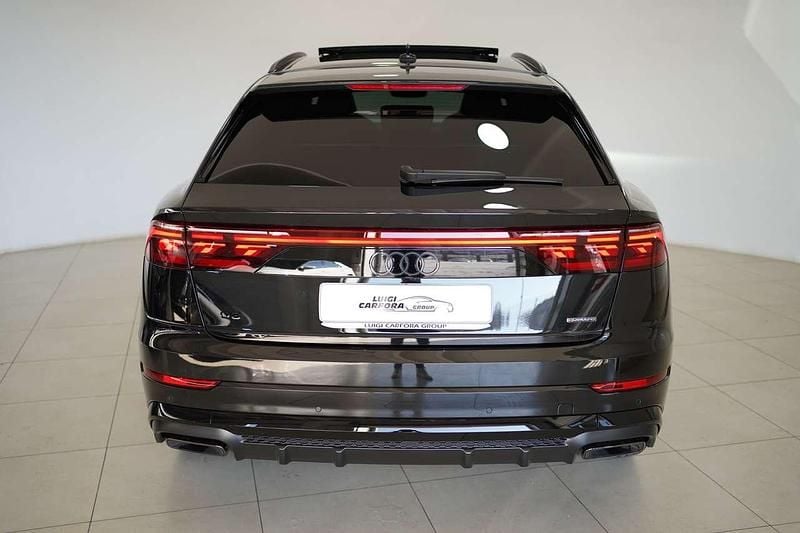 Black mythos Nuova 2025 Audi Q8 S-Line SUV | 94.990 € (Buon prezzo) - Immagine 1/4