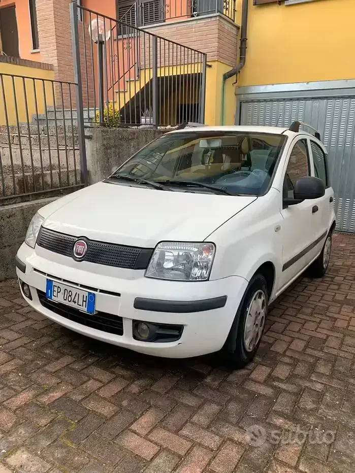Begagnad Fiat Panda 69 HK (50 kW) 2012 Vit Halvkombi