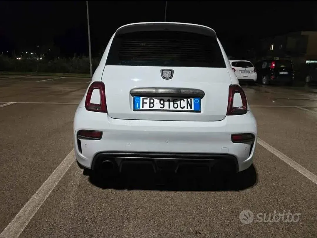 Usata Abarth 595 140 CV (102 kW) 2015 Grigio Berlina