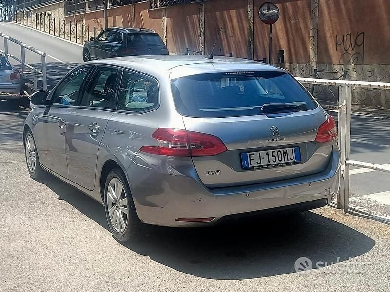 Grigio Usata 2017 Peugeot 308 Business-Line Station wagon | 6450 € (Ottimo prezzo) - Immagine 1/4