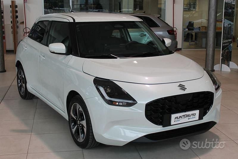 Usata Suzuki Swift 83 CV (61 kW) 2025 Bianco Utilitaria