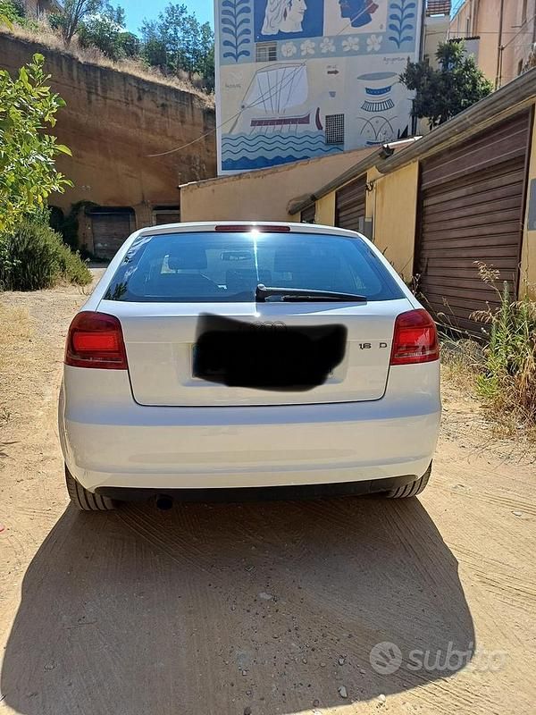 Usata Audi A3 Cabriolet Young 90 CV (66 kW) 2010 Cabrio