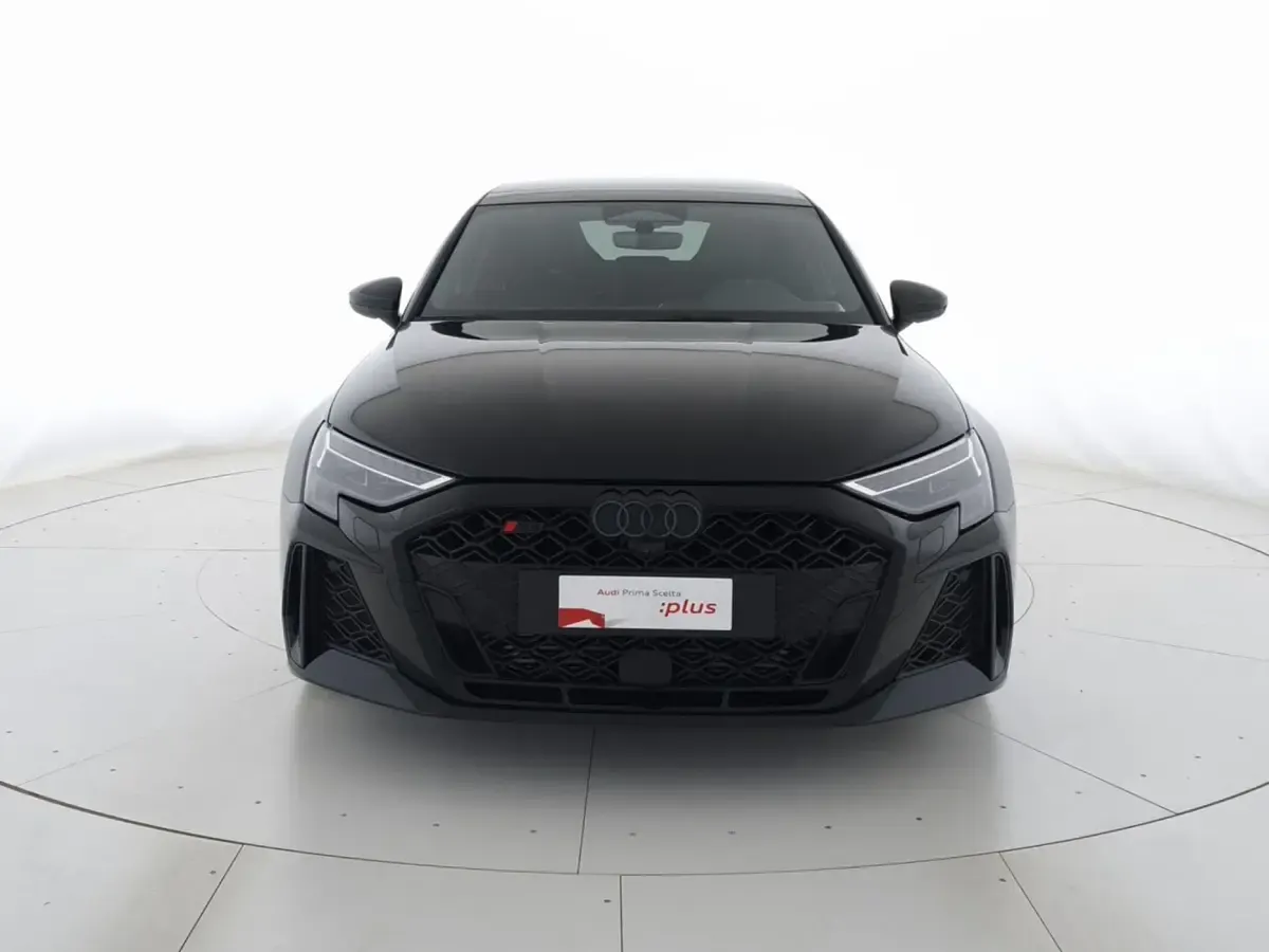 Nuova Audi RS3 Comfort 400 CV (294 kW) 2026 Nero mito metallizzato Berlina