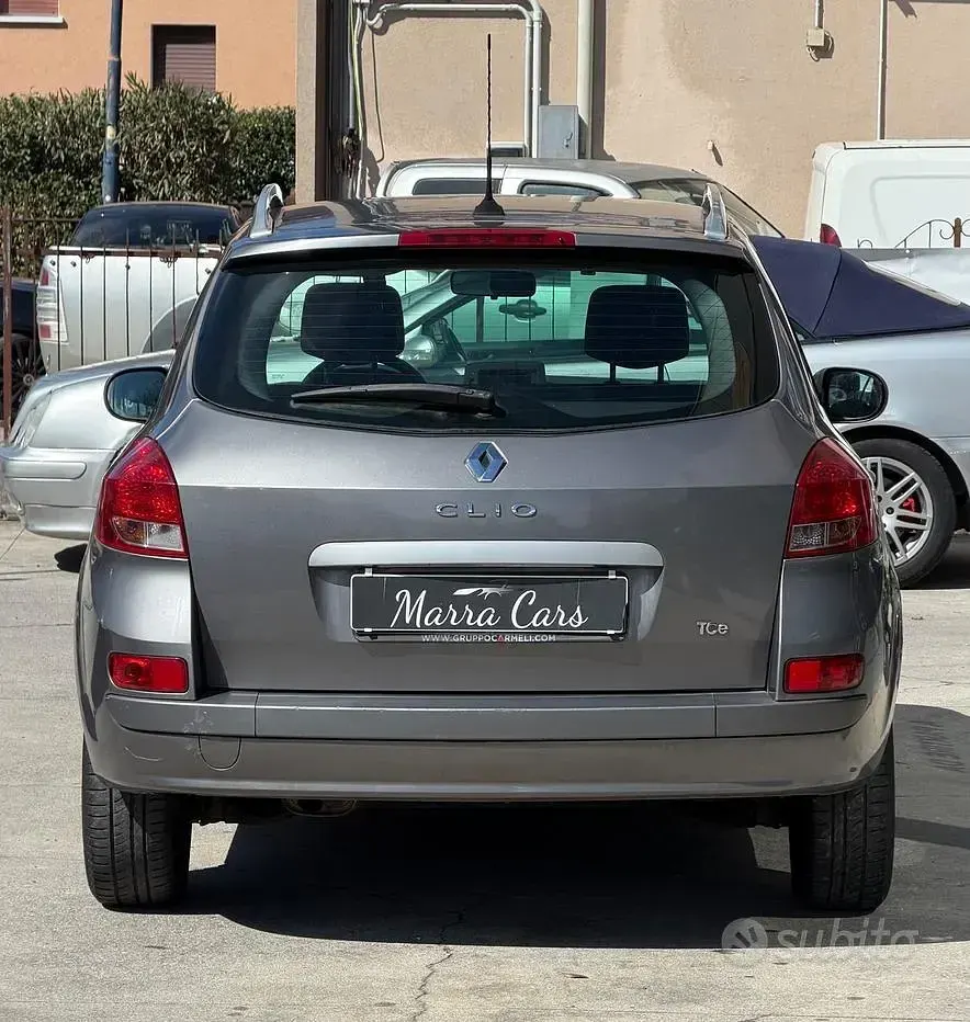 Usata Renault Clio GrandTour 103 CV (75 kW) 2011 Grigio Station wagon
