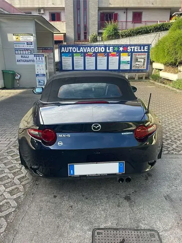 Usata Mazda MX5 Exceed 132 CV (97 kW) 2023 Blu/azzurro Cabrio