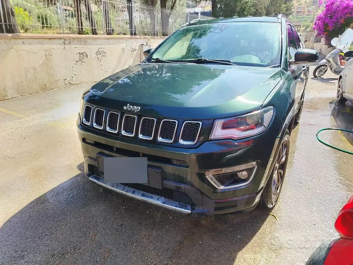 Usata Jeep Compass Limited 120 CV (88 kW) 2020 Verde SUV