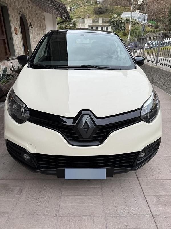 Usata Renault Captur 90 CV (66 kW) 2014 Bianco SUV