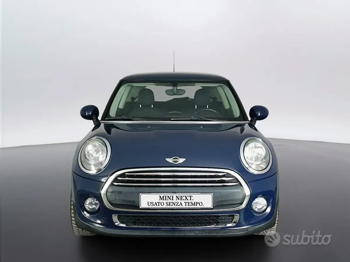 Usata Mini One D Business 95 CV (69 kW) 2015 Blu Utilitaria