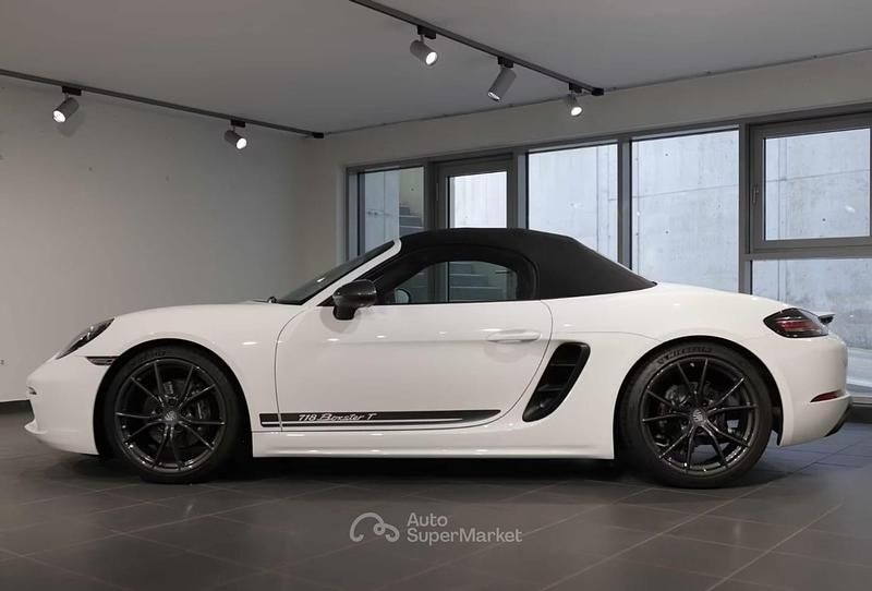 Usata Porsche 718 Boxster 299 CV (219 kW) 2022 Bianco Cabrio