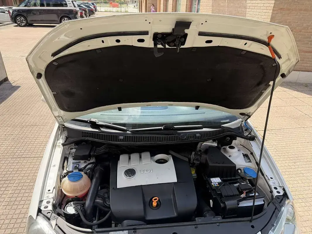 Usata VW Polo Sportline 80 CV (58 kW) 2007 Utilitaria