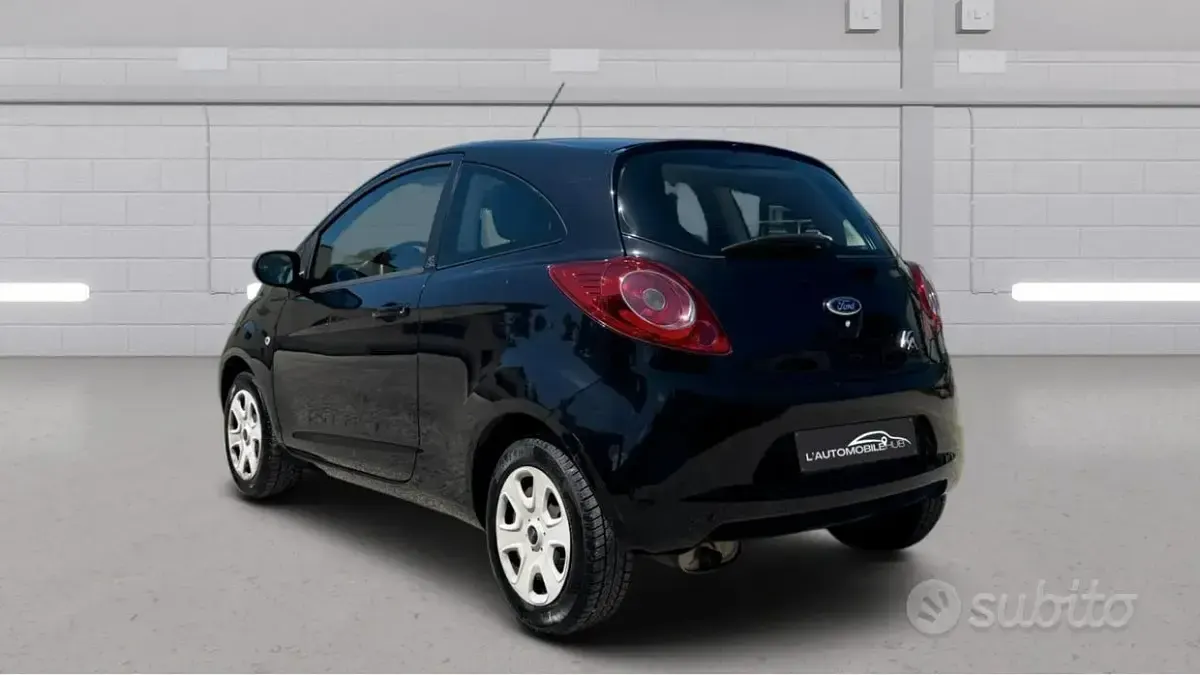 Usata Ford Ka 69 CV (50 kW) 2013 Nero Utilitaria
