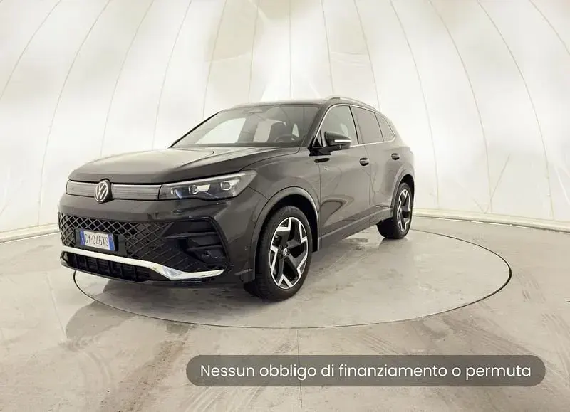 Usata VW Tiguan R-line 150 CV (110 kW) 2025 SUV
