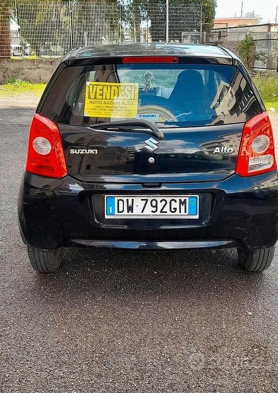 Usata Suzuki Alto 53 CV (38 kW) 2009 Nero Utilitaria
