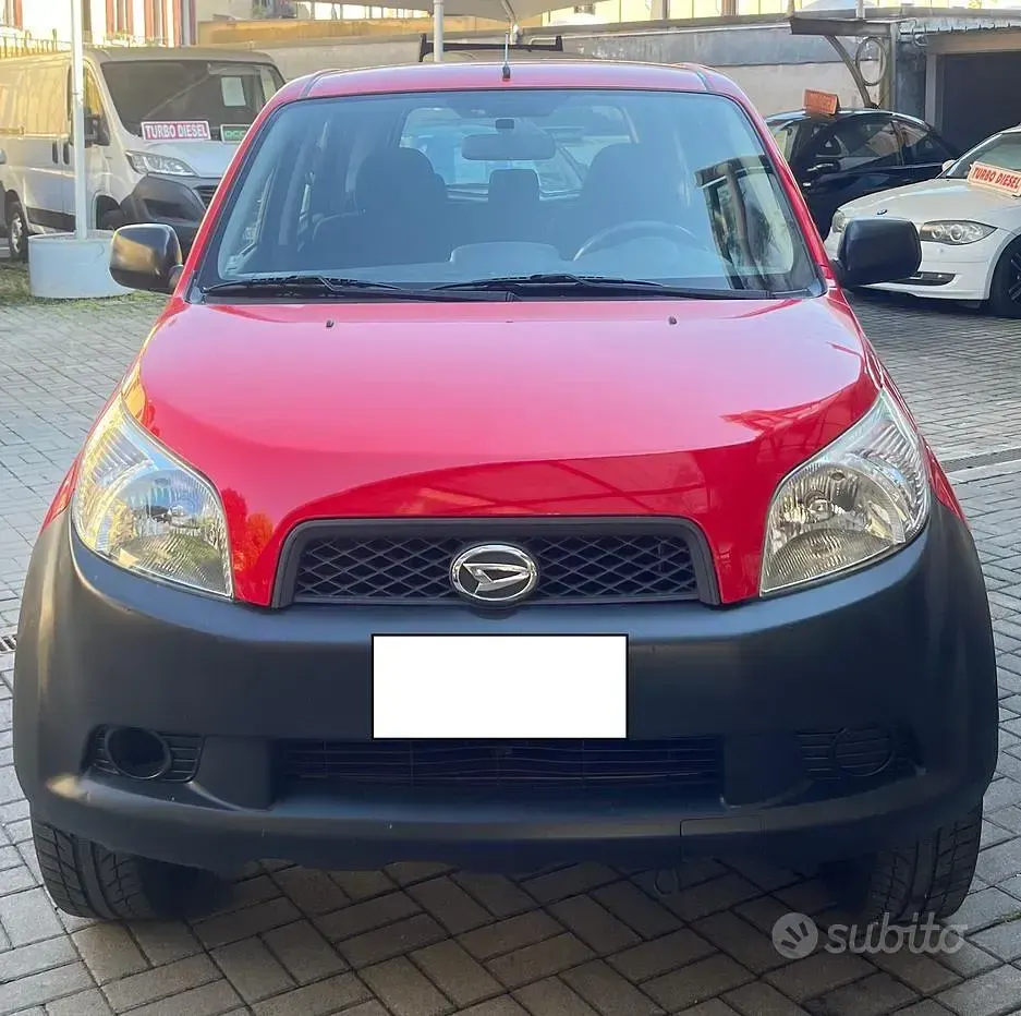 Usata Daihatsu Terios 86 CV (63 kW) 2006 Rosso SUV