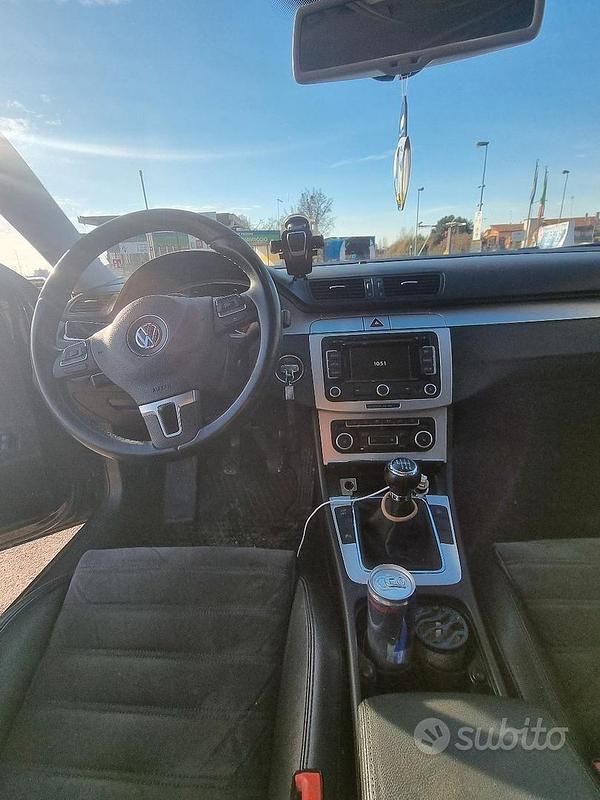 Usata VW Passat 140 CV (102 kW) 2010 Nero Berlina